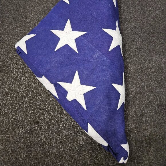 NEW VALLEY FORGE BEST 100% COTTON BUNTING AMERICAN FLAG - VETERAN CASKET 9.5'x5' - Picture 8 of 16